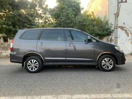 2015 Toyota Innova MT for sale in Agra