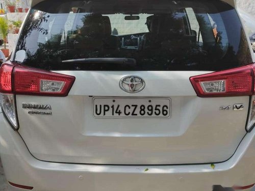 Toyota Innova Crysta 2016 MT for sale in Ghaziabad