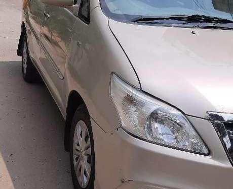 Toyota Innova 2.0 GX 8 STR BS-IV, 2012, Diesel MT in Ghaziabad