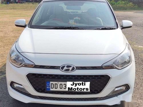 Used Hyundai Elite i20 2015 MT for sale in Vapi 