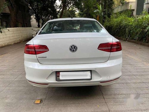 Volkswagen Passat Highline DSG 2018 AT for sale in Pune