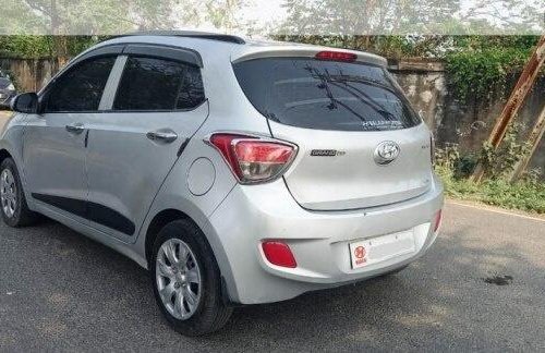 Hyundai Grand i10 Sportz 2016 MT for sale in Purnia