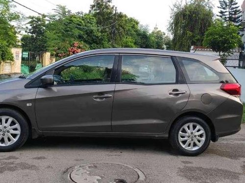 Used Honda Mobilio V i-DTEC 2016 MT for sale in Lucknow 