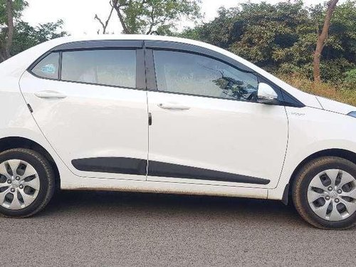 2016 Hyundai Xcent MT for sale in Gandhinagar 