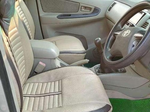 2012 Toyota Innova MT for sale in Kanpur 