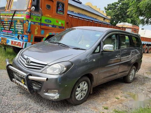 2010 Toyota Innova MT for sale in Guntur 