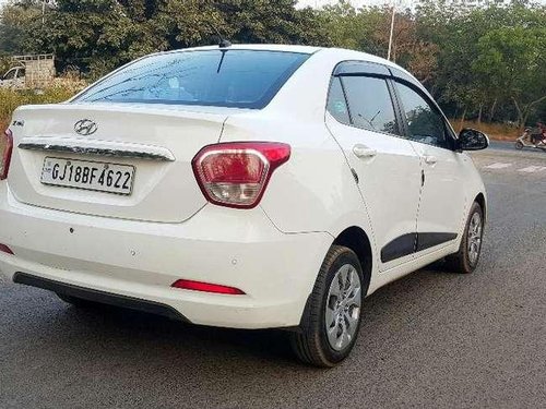 2016 Hyundai Xcent MT for sale in Gandhinagar 