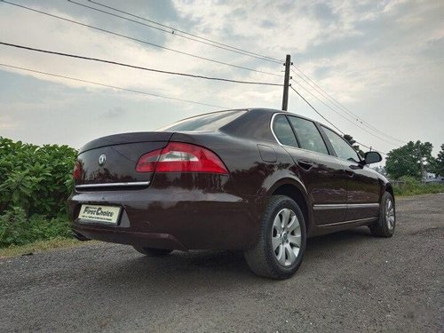 Used Skoda Superb 2011 AT for sale in Surat 