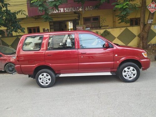 2014 Chevrolet Tavera MT for sale in Hyderabad 