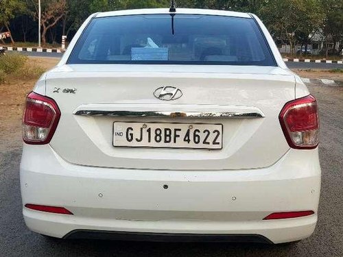 2016 Hyundai Xcent MT for sale in Gandhinagar 
