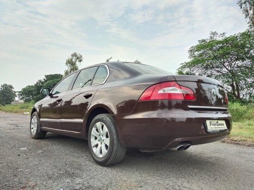 Used Skoda Superb 2011 AT for sale in Surat 