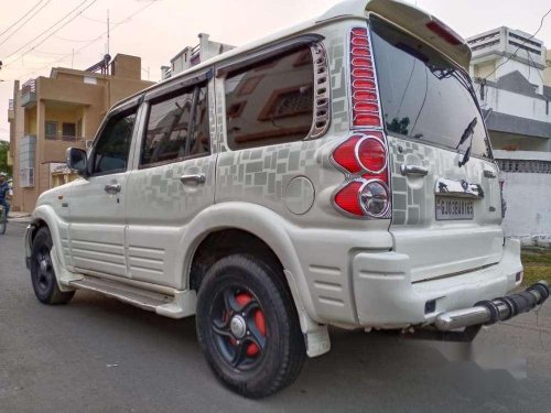 Mahindra Scorpio DX 2.6 8 Str, 2007, MT for sale in Rajkot 