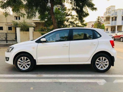 Volkswagen Polo Highline, 2013, MT in Ahmedabad 