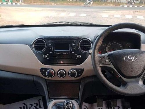 2016 Hyundai Xcent MT for sale in Gandhinagar 