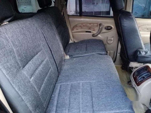 Mahindra Scorpio DX 2.6 8 Str, 2007, MT for sale in Rajkot 