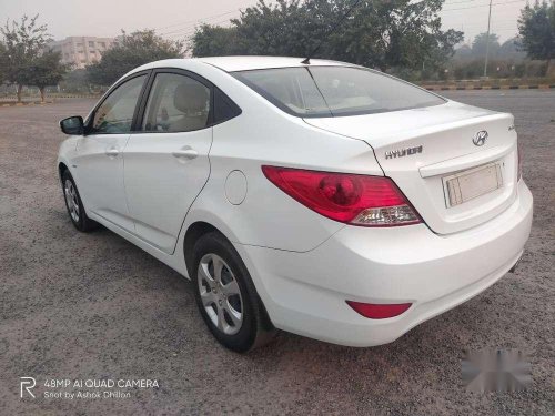 Used Hyundai Fluidic Verna 2013 MT for sale in Faridabad