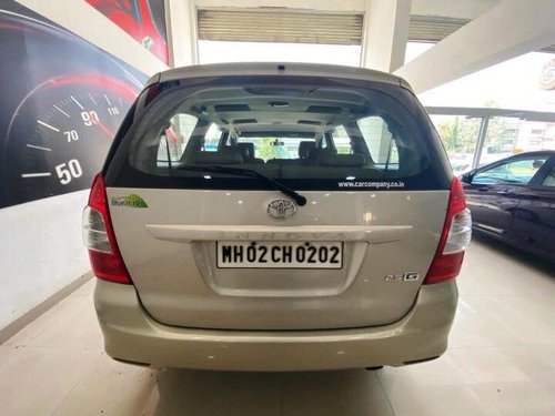 Used Toyota Innova 2012 MT for sale in Panvel