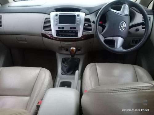 Toyota Innova 2.5 VX 7 STR 2013 MT for sale in Erode