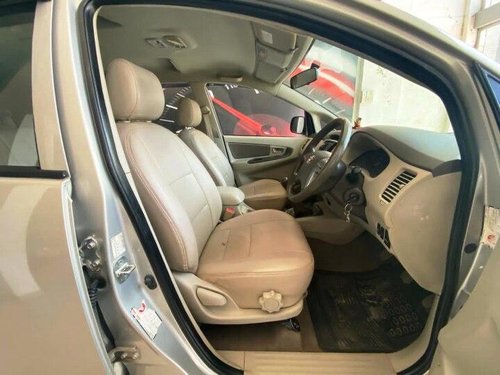 Used Toyota Innova 2012 MT for sale in Panvel