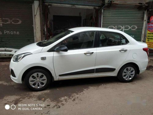 Hyundai Xcent 2016 MT for sale in Bhopal