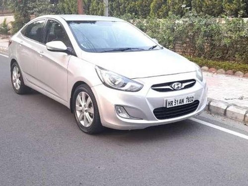 Hyundai Fluidic Verna 2011 MT for sale in Chandigarh