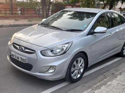 Hyundai Fluidic Verna 2011 MT for sale in Chandigarh