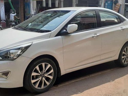 Hyundai Fluidic Verna 2015 MT for sale in Kanpur