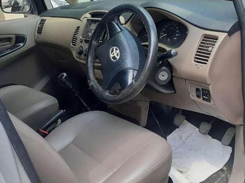 Toyota Innova 2015 MT for sale in Kanpur