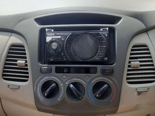 2011 Toyota Innova MT for sale in Kanpur