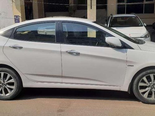 Hyundai Fluidic Verna 2015 MT for sale in Kanpur