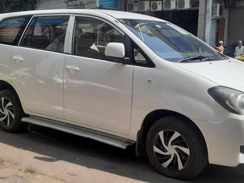 2011 Toyota Innova MT for sale in Kanpur