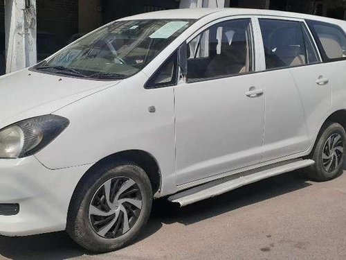 2011 Toyota Innova MT for sale in Kanpur