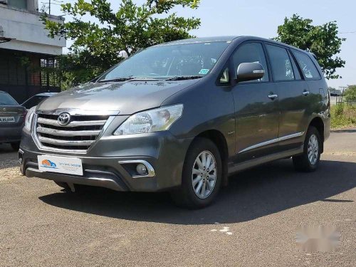 2014 Toyota Innova MT for sale in Nashik