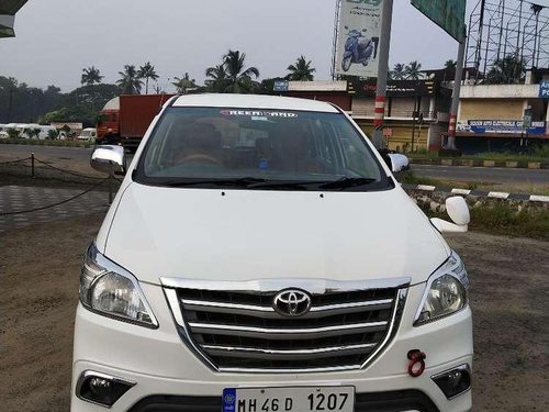 Toyota Innova 2.5 G4 7 STR, 2012, Diesel MT in Aluva