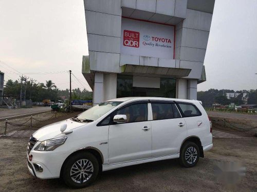 Toyota Innova 2.5 G4 7 STR, 2012, Diesel MT in Aluva