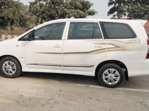 Toyota Innova 2008 MT for sale in Lucknow