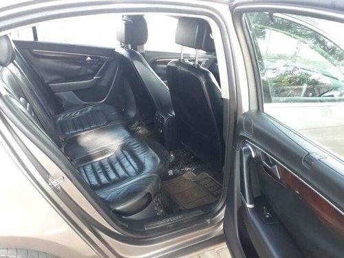 2011 Volkswagen Passat Highline DSG S AT in Nashik