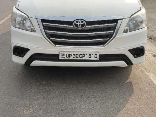 Toyota Innova 2008 MT for sale in Lucknow