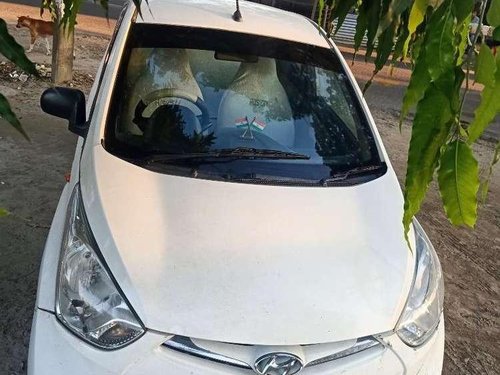 Hyundai Eon Era 2013 MT for sale in Guwahati