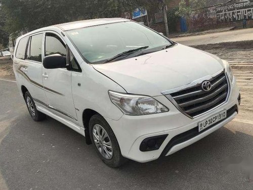 Toyota Innova 2008 MT for sale in Lucknow