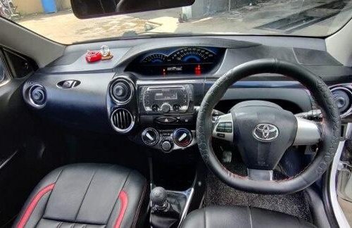 Toyota Etios Cross 1.4L VD 2014 MT for sale in Chennai 