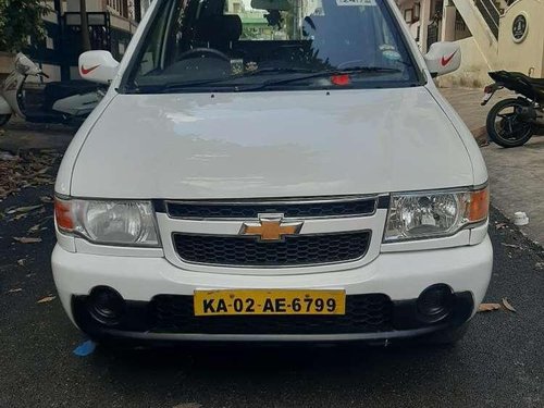 Used Chevrolet Tavera 2015 MT for sale in Nagar