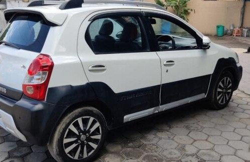 Toyota Etios Cross 1.4L VD 2014 MT for sale in Chennai 