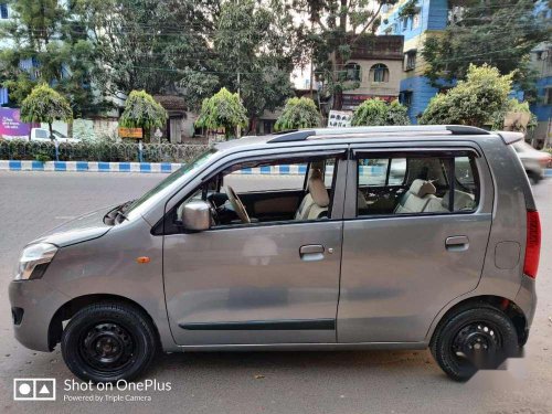 Used Maruti Suzuki Wagon R VXI 2014 MT in Kolkata 