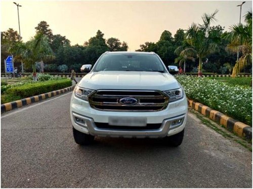 Ford Endeavour 3.2 Titanium AT 4X4 2017 AT in New Delhi