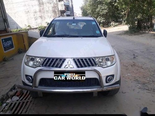 Used 2013 Mitsubishi Pajero Sport MT for sale in Kolkata 