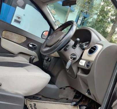 Renault Lodgy 110PS RxZ 8 Seater 2015 MT in Kolkata 