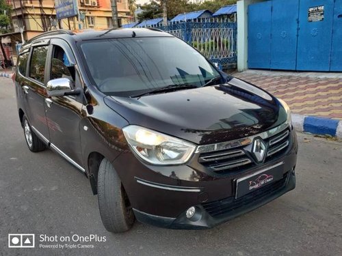 Renault Lodgy 110PS RxZ 8 Seater 2015 MT in Kolkata 