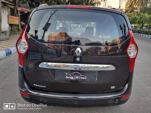 Renault Lodgy 110PS RxZ 8 Seater 2015 MT in Kolkata 