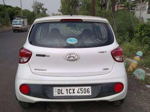 Used Hyundai Grand I10 Magna 2017 MT for sale in Ghaziabad